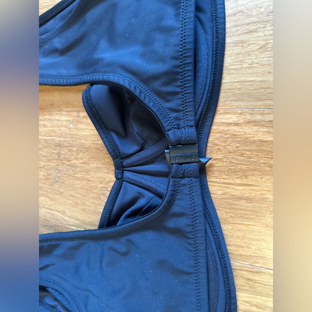 Skims SHAPING SWIM UNLINED UNDERWIRE BIKINI TOP EUC - Picture 7 of 9